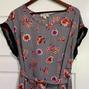 Maternity dress shirt